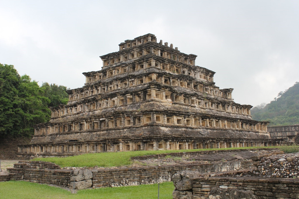 Pyramid of 365 Niches, Veracruz, Mexico